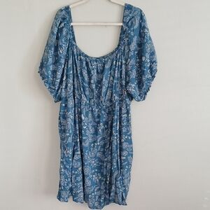 Torrid Women's Blue and White Floral Short Sleeve Mini Dress Size 3X